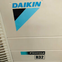 Máy lạnh cũ Daikin FTKQ35 1.5hp Inverter R-32a