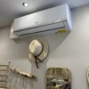 Thi Công Máy Lạnh Treo Tường Cho Cửa Hàng Trang Sức – Giải Pháp Làm Mát Sang Trọng, Tiết Kiệm Và Chuyên Nghiệp